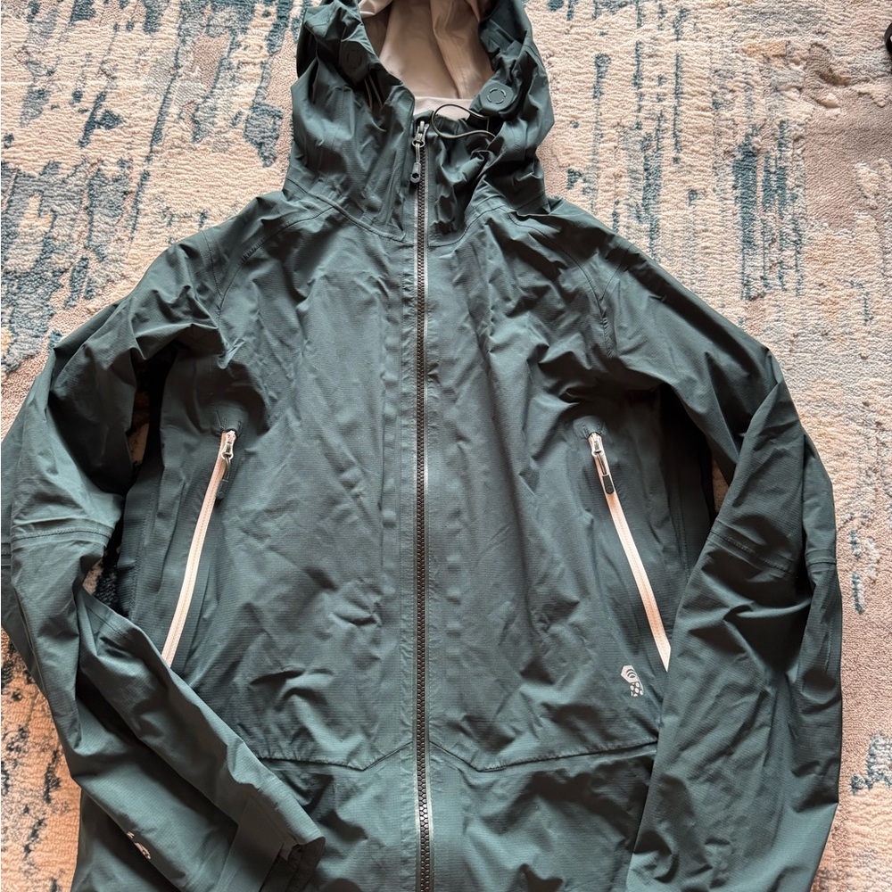 Mountain Hardwear Women’s Deep Green Rain Jacket - Size Medium - Picture 2 of 13
